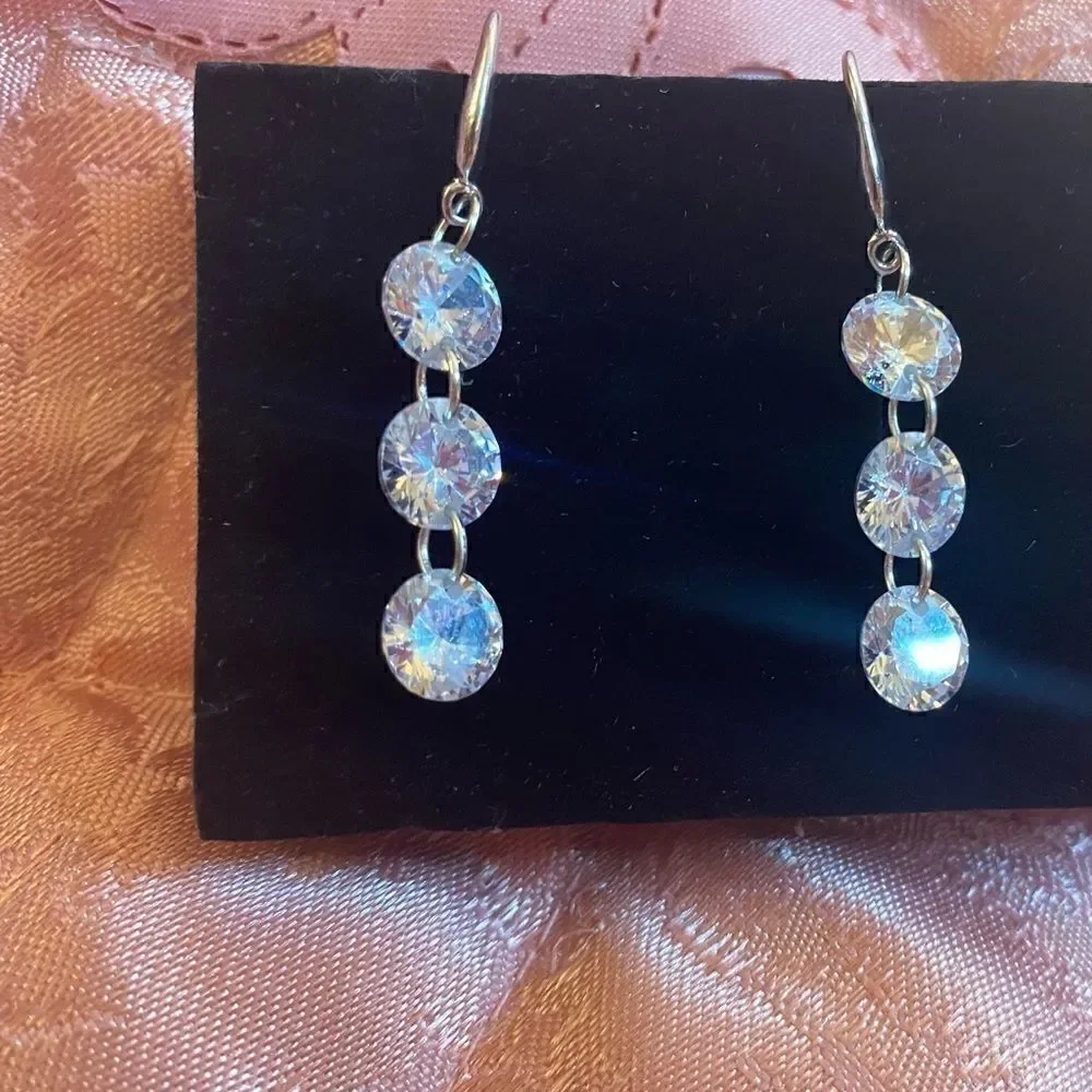 💥Swarovski Sophisticated Crystal Drop Earrings